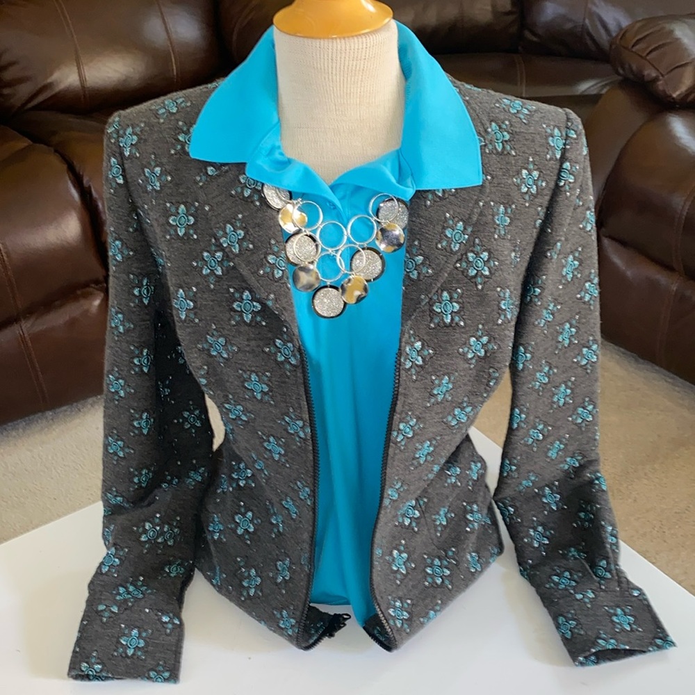 Wendy Harrison of Beverly Hills jacket‼️
